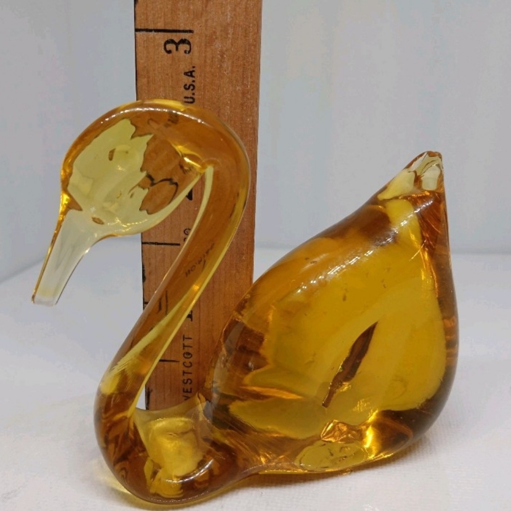 VTG VIKING 1972 Amber Blown Art Glass Fig. Epic Line SWANTones Of Gold 2.75"x 3" - Picture 8 of 8